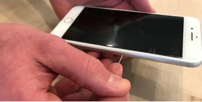 thao va lap the SIM - Sua chua dien thoai Minh Phat Mobile Bac Lieu 0979150456 web https://kenhkienthucmeovat.com dia chi 67c/10 Lo Tra Van, Khom 1, Phuong 1, tp. Bac Lieu, Bac Lieu