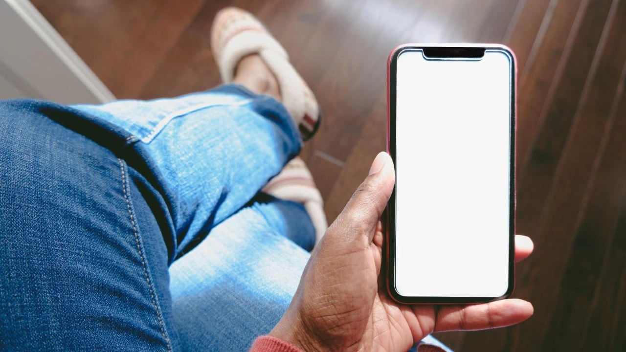 Phải làm gì nếu iPhone của bạn vẫn không phản hồi? - Sua chua dien thoai Minh Phat Mobile Bac Lieu 0979150456 web https://kenhkienthucmeovat.com dia chi 67c/10 Lo Tra Van, Khom 1, Phuong 1, tp. Bac Lieu, Bac Lieu