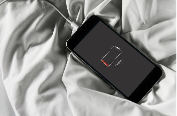 Pin cạn kiệt-Sua chua dien thoai Minh Phat Mobile Bac Lieu 0979150456 web https://kenhkienthucmeovat.com dia chi 67c/10 Lo Tra Van, Khom 1, Phuong 1, tp. Bac Lieu, Bac Lieu